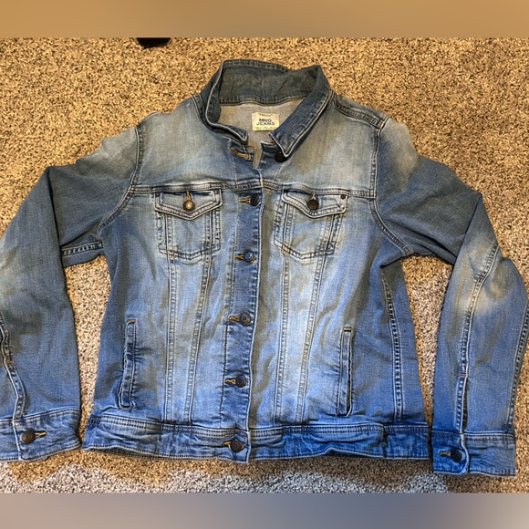 Mng Jeans Jackets & Blazers - MNG Mango Jean Jacket Size L Two Tone Button Closures